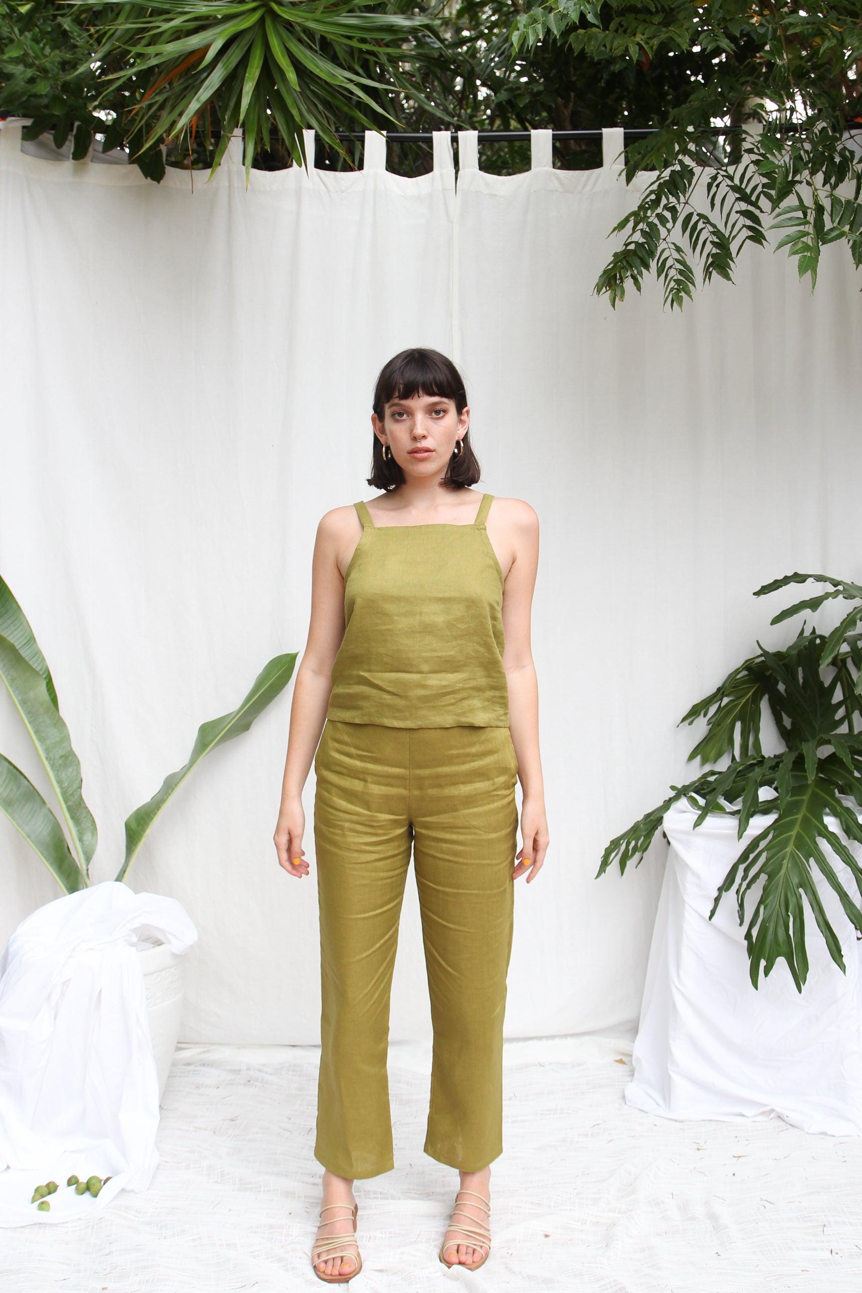 Hohe Taille Grüne Leinenhose. Damen Leuchtende Hose. Weekday Hose - Avocado Hohe Taille Grüne Leinenhose. Damen Leuchtende Hose. Weekday Hose - Avocado von TheBilboaLoft