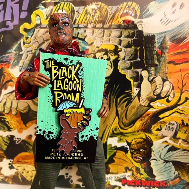 Pina Colada Wolfie Runde 3 Werwolf Limited Edition 2" Emaille Pin Tiki Cocktails Monster Wolf Man von TheBlackLagoonRoom