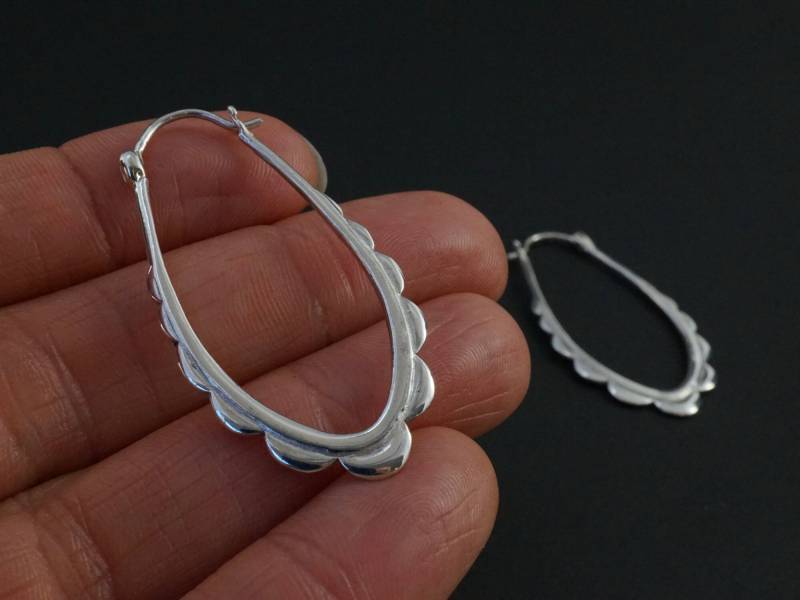 sterling Silber Oval Creolen - Jeden Tag Ohrringe Ausgebossene Boho | 114S von TheBlissfulCo