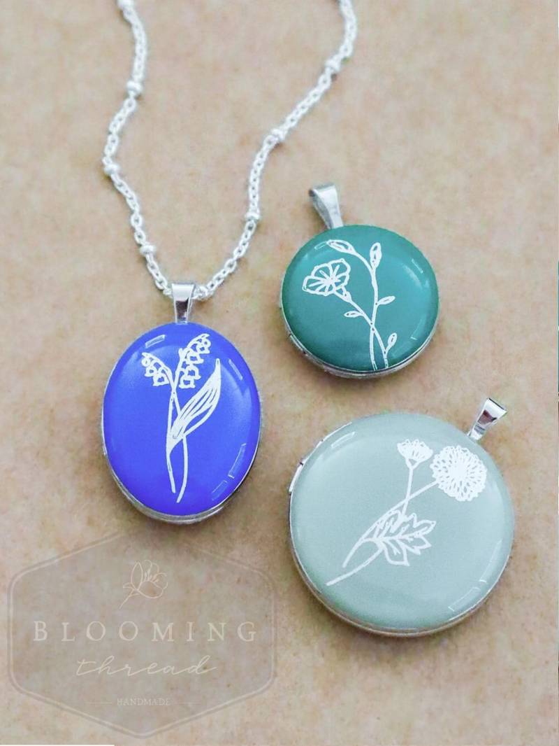Geburtsblumen-Halskette - Zierliche Blumen-Monat-Silhouette Sterlingsilber-Foto-Medaillon Personalisierter Emaille-Schmuck von TheBloomingThread