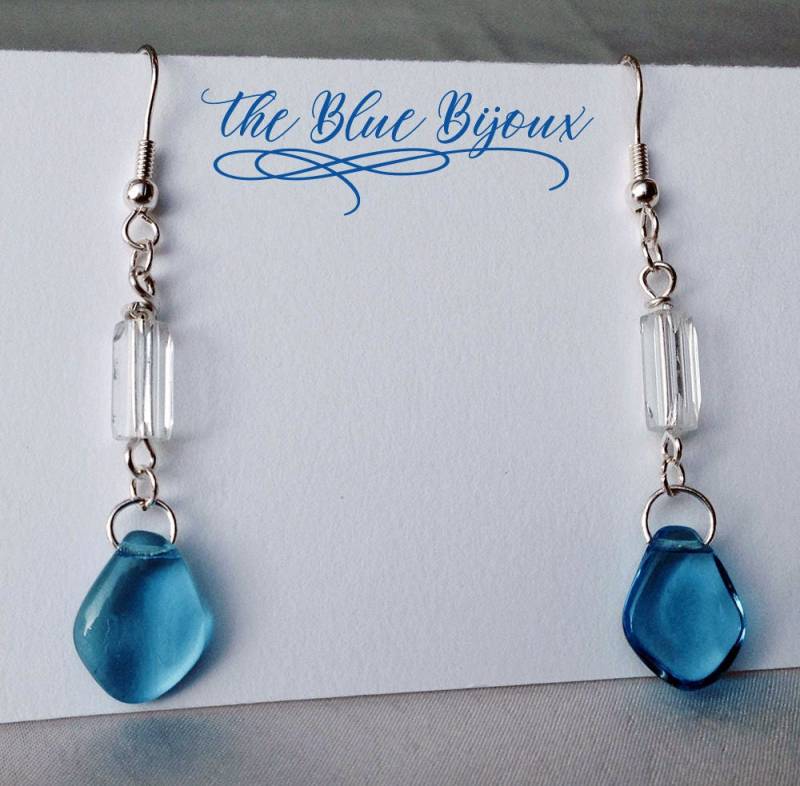 Blaue Türkise Glasperlen-Ohrringe Silberdraht Boho-stil von TheBlueBijoux