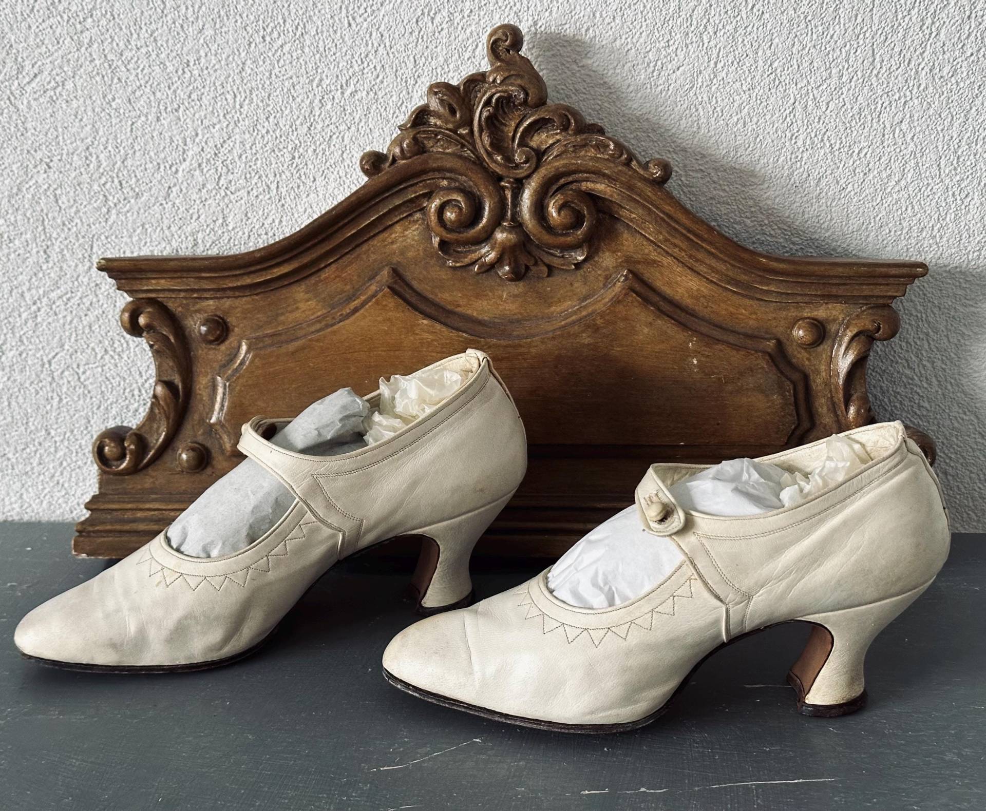 1920S Pumps in Original Box von TheBlueCrowVintage
