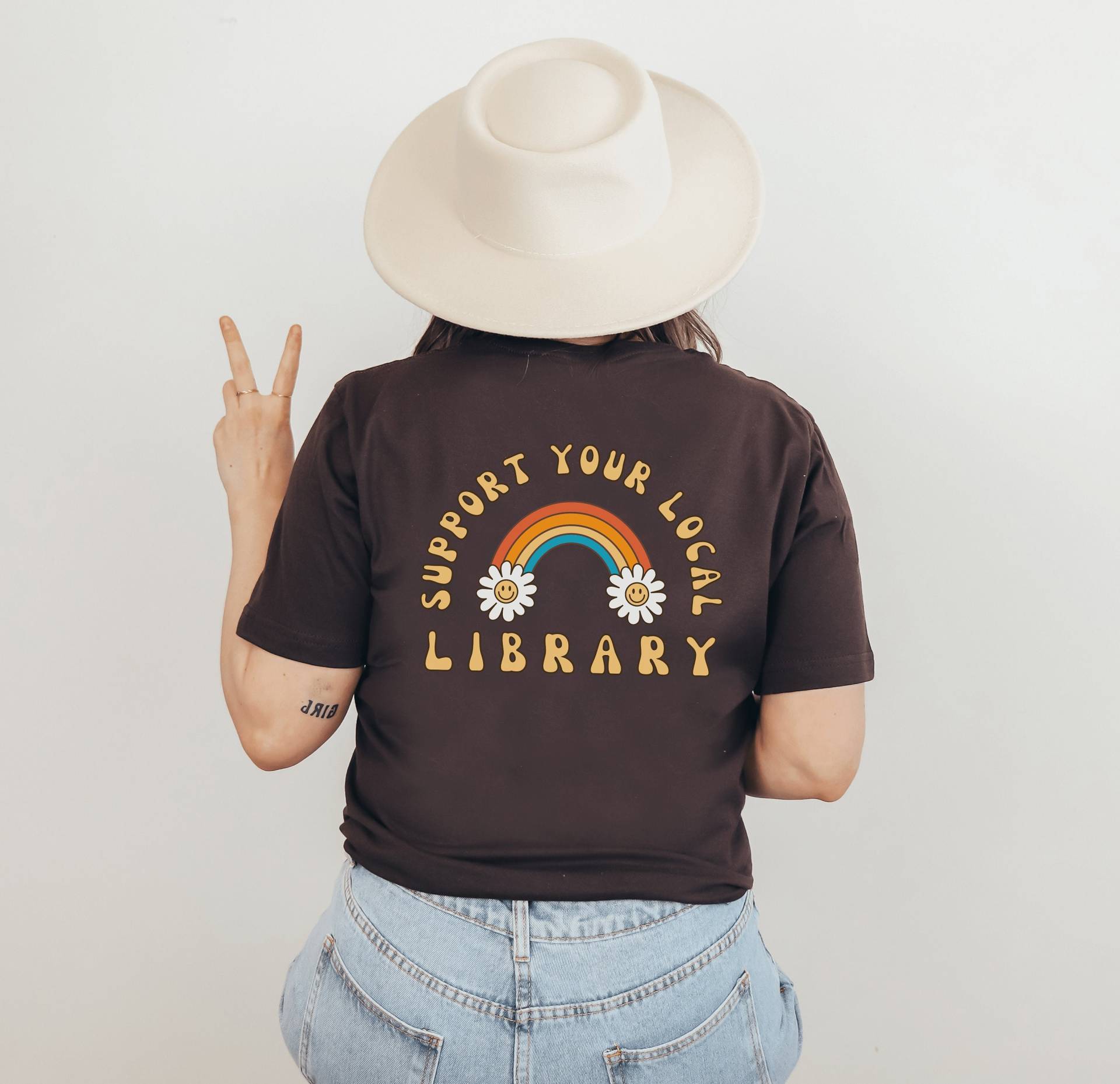 stützen Sie Ihr Lokales Bibliotheks-Hemd Bibliothekar-Hemd Bücherwurm-Hemd Buch-Verein-Hemd Bücherwurm-Geschenke Lesen-T-Shirt von TheBookishCollective