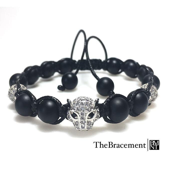 Handgefertigtes Leopard Makramee Verstellbares Perlen Armband - 8 Mm Runder Matt Schwarzer Achat Edelstein Micro Pave Cz Silber Tone Anhänger Handgefertigtes Leopard Makramee Verstellbares Perlen Armband - 8 Mm Runder Matt Schwarzer Achat Edelstein Micro Pave Cz Silber Tone Anhänger von TheBracement