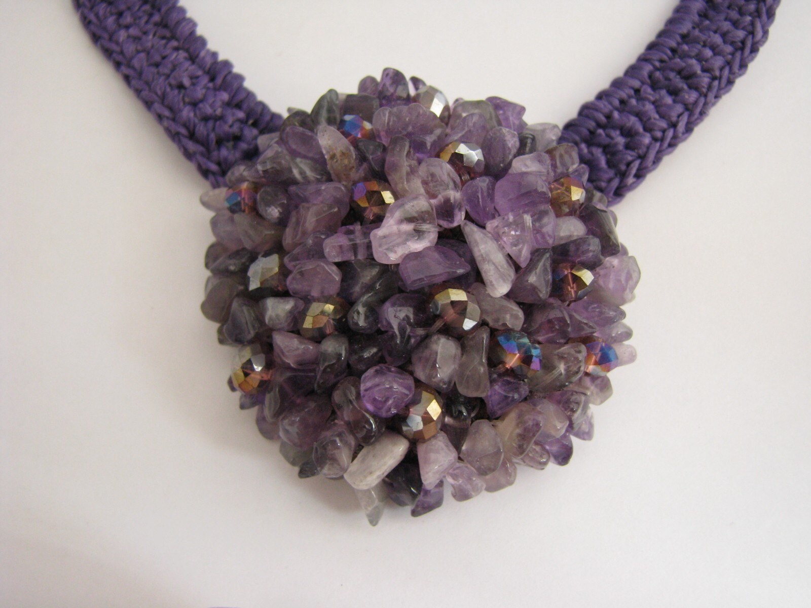 Endverkauf Amethyst Halsketten-Anhänger - Lila Handgemachter Echter Edelstein-Anhänger Für Frauen Braut Brautjungfer Hochzeit Mama Schwester Lehrer Endverkauf Amethyst Halsketten-Anhänger - Lila Handgemachter Echter Edelstein-Anhänger Für Frauen Braut Brautjungfer Hochzeit Mama Schwester Lehrer von TheBreadSpread
