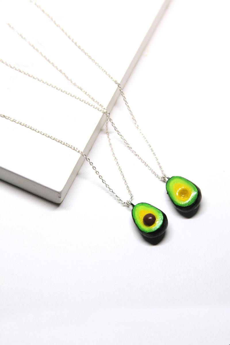 Avocado-Halsketten-Set | Beste Freund Halsketten, Bff Geschenke, Paare Halskette Für Guacamole Feinschmecker von TheBrooklynVibe