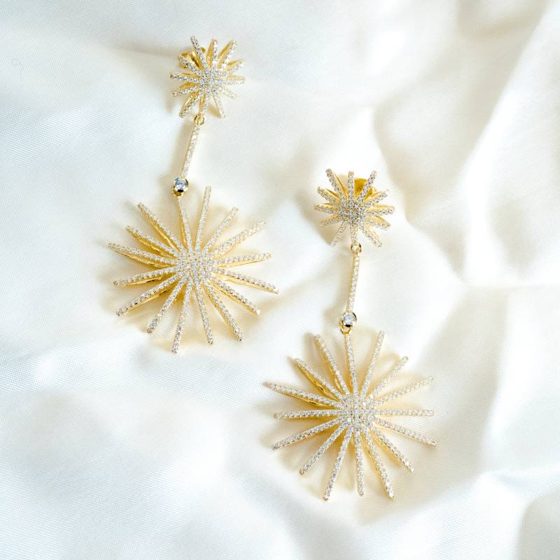 18K Gold Vermeil Sunburst Tropfen Urlaub Ohrringe 18K Gold Vermeil Sunburst Tropfen Urlaub Ohrringe von TheBushwickMarket