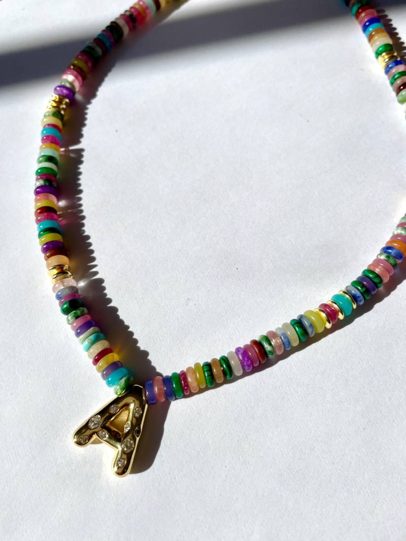 "Offiziell Zunächst - Multicolor Heishi Edelstein Und 14K Gf Crystal "Puffy" Buchstaben-Halskette." "Offiziell Zunächst - Multicolor Heishi Edelstein Und 14K Gf Crystal "Puffy" Buchstaben-Halskette." von TheCandyLace