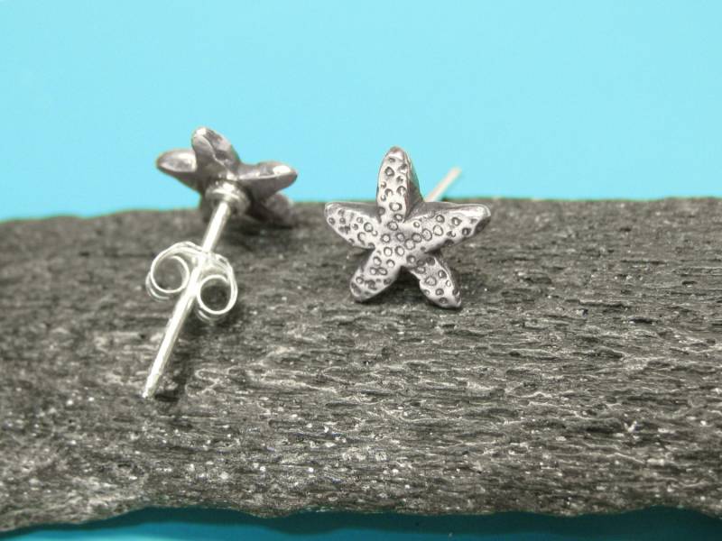 Kleine Sterling Silber Seestern Ohrringe Handgemachter Strand Schmuck Kleine Sterling Silber Seestern Ohrringe Handgemachter Strand Schmuck von TheCaptiveHeart