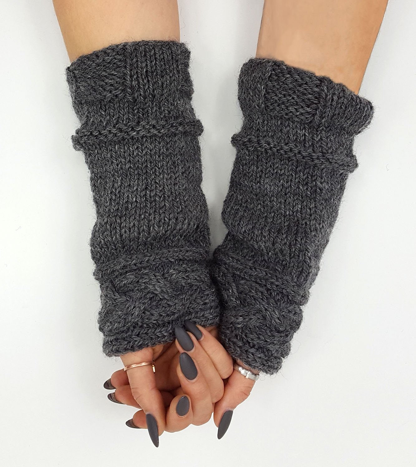 Outlander Inspiriert Custom-Made Hand-Knit-Armbands | Sassenach Outlander Inspiriert Custom-Made Hand-Knit-Armbands | Sassenach von TheCelticCroft