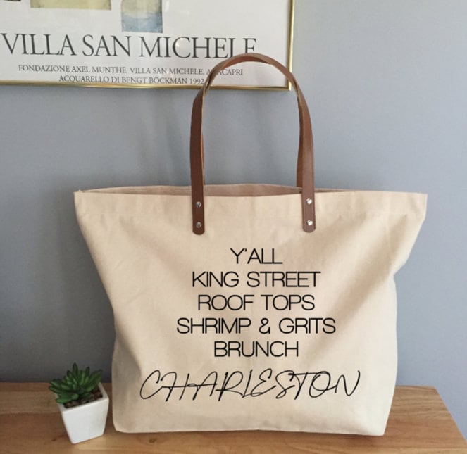 Charleston Girls Weekend Bachelorette Geschenktasche Mit Ledergriffen, Mädchen Reise Nach Tasche von TheChampagneSocial