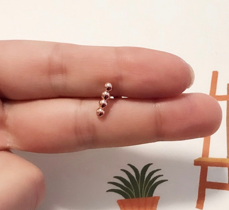 14K Solid Rosegold Volumen Bar Cz Ohrstecker Tragus Helix Conch Piercing von TheClaireStory