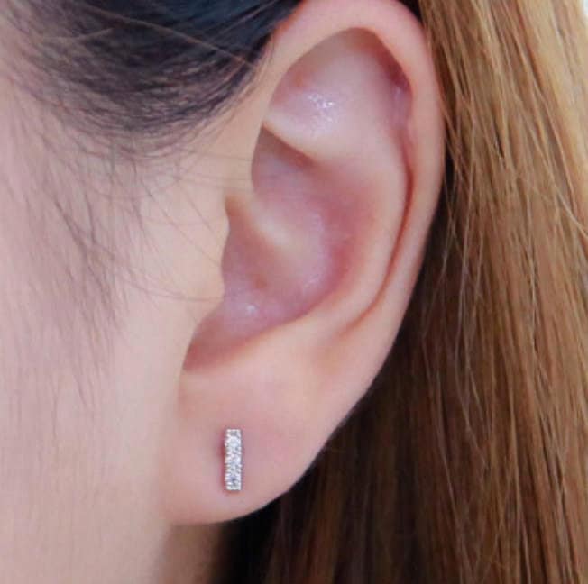 Bar Ohrstecker/Kleine Ohrringe Sterling Silber Minimalist Schmuck von TheClaireStory