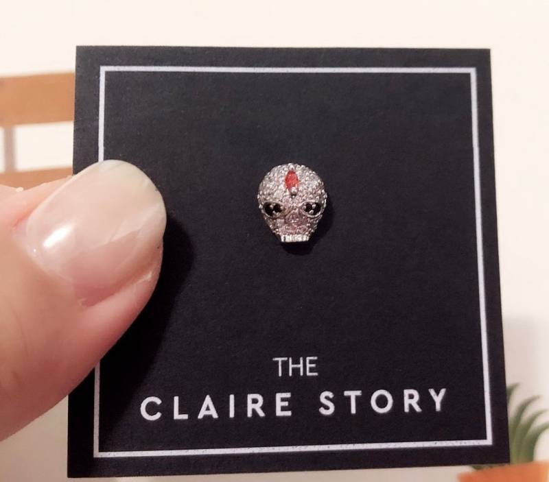 Cz Paved Skull Labret Piercing/316L Chirurgenstahl Intern Mit Gewinde Versehene Labret/ Monroe/Ohrknorpel Ohrstecker/Labret Bolzen/L9 von TheClaireStory