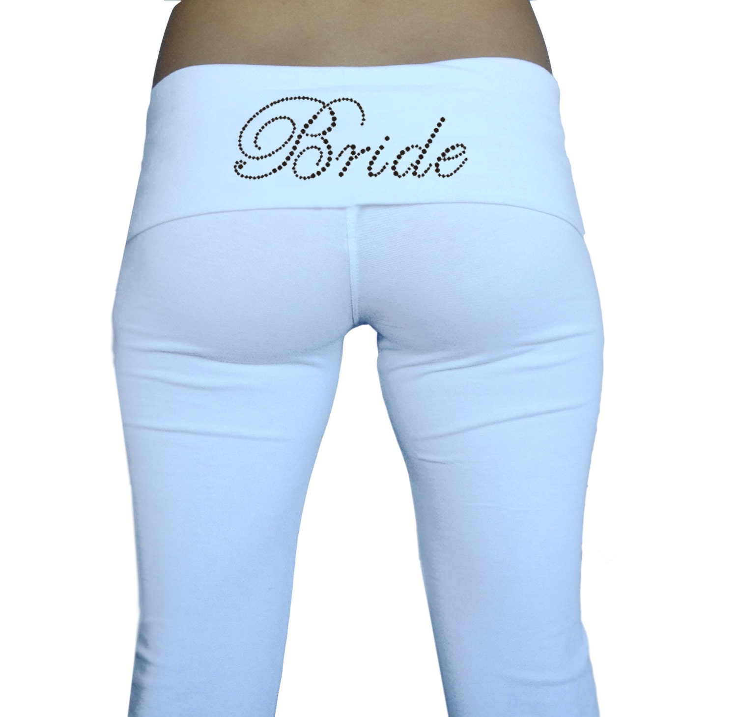 Brauthose. Custom Bride Fold Over Yoga Hose. Weiße Braut Yogahose. Sweathose. Flitterwochen Kleidung von TheComfortBride