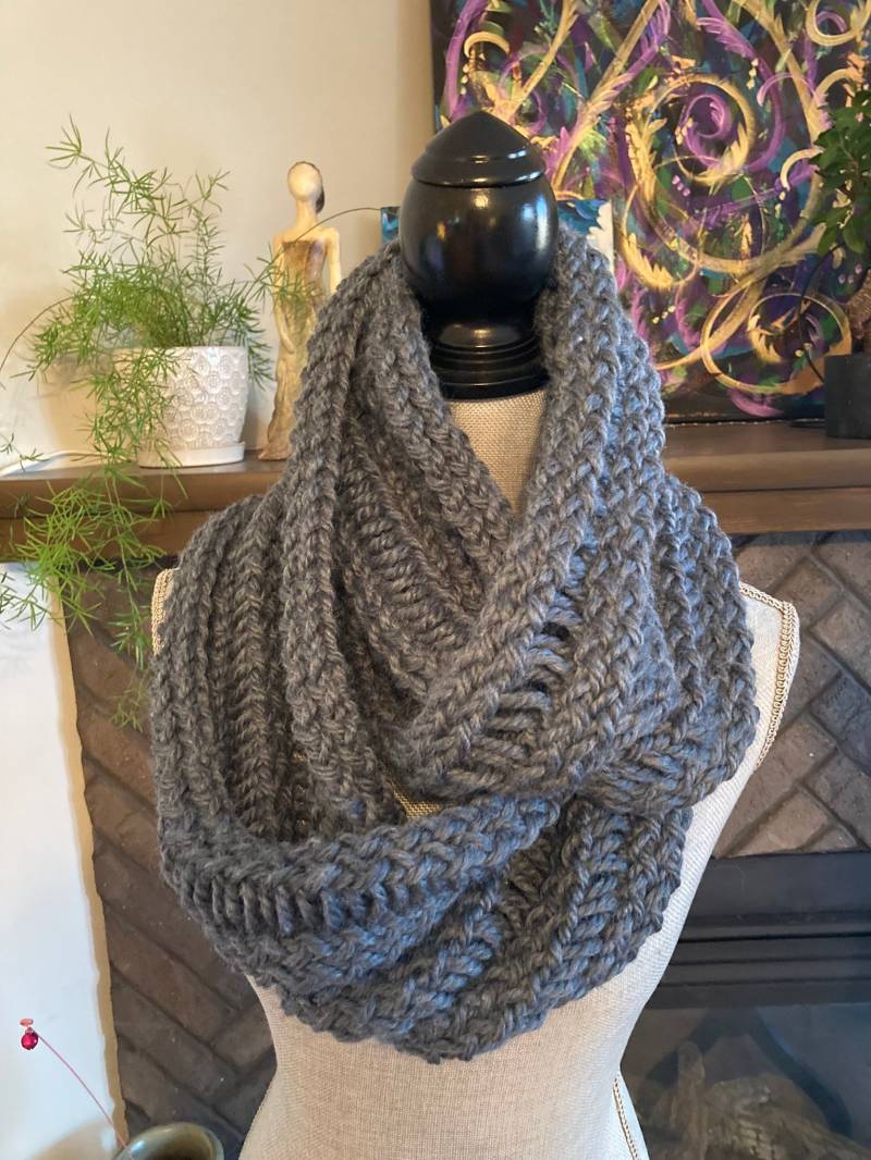 Schlauchschal Schlauchschal von TheCorgiFishScarfCo