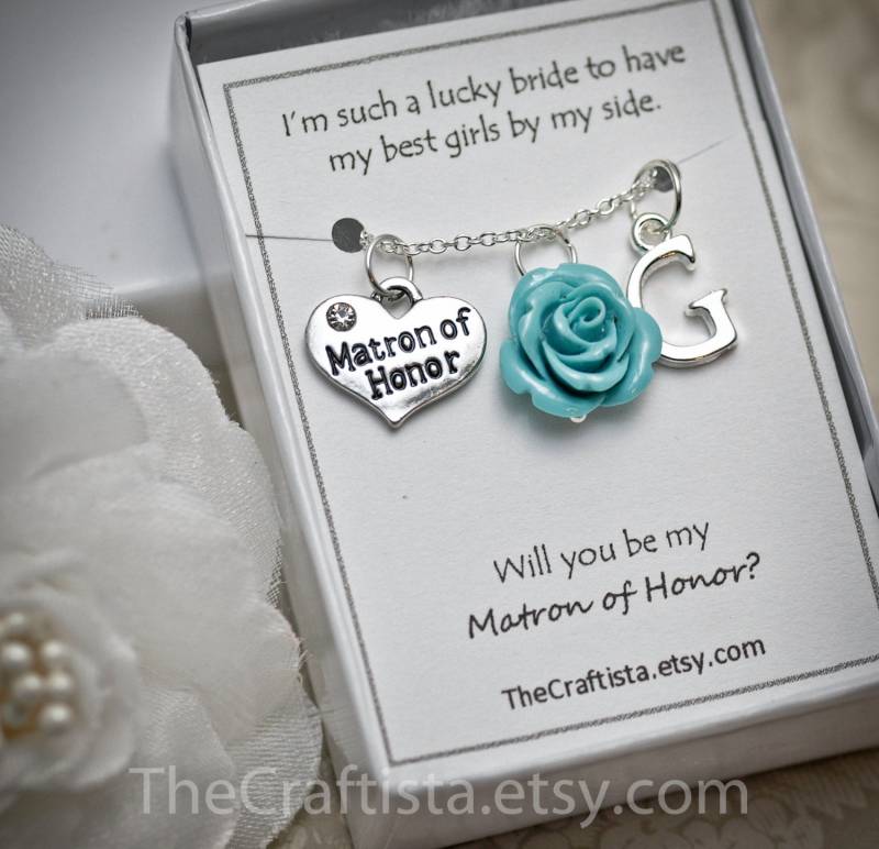 Mt, Personalisierte Matron Der Ehre Halskette Mit Initial Und Rosen Anhänger, Vintage Inspirierte Matrone Halskette, Geschenk von TheCraftista