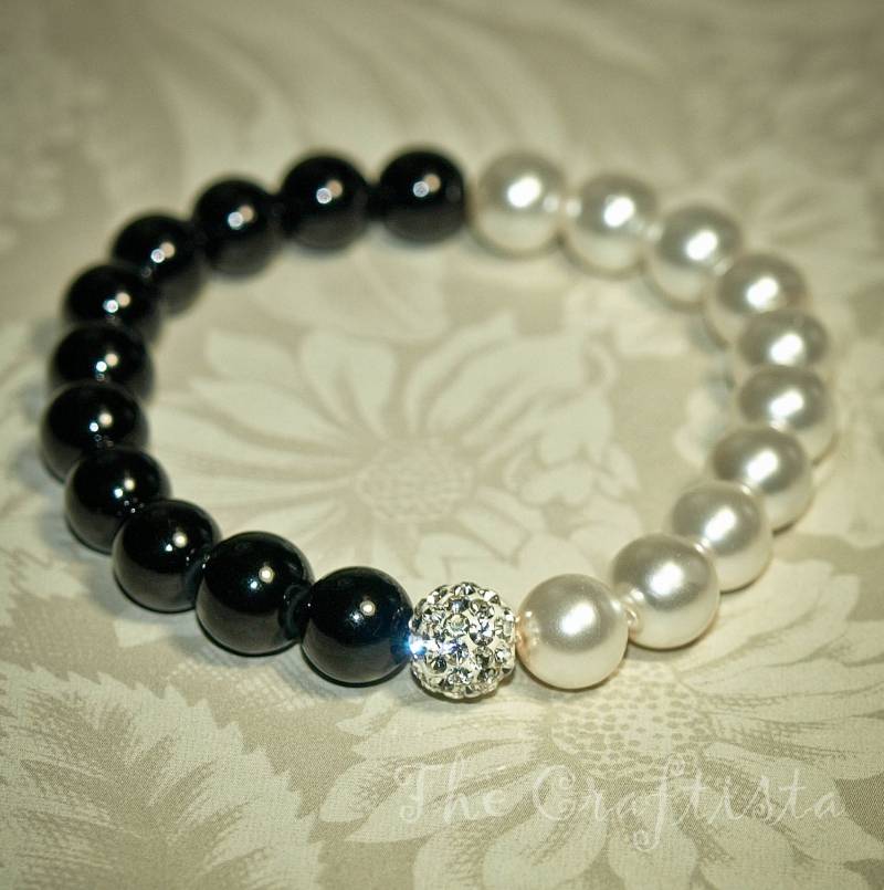 Schwarz-Weißes Armband, Yin Yang Brautjungfernarmband, Schwarz-Weiß Hochzeit, Brautjungfern Geschenk, Sein Und Ihr Artisan von TheCraftista