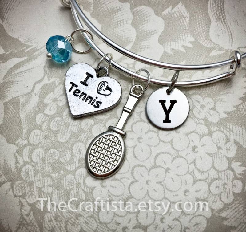 Tnb, Personalisierter Tennis Armreif Mit Geburtsstein & Initiale, Racquet Charm, Armband, I Love Charm von TheCraftista