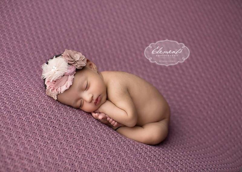 Mauve Rosa Taupe Baby Stirnband, Spitze Chiffon Neugeborenen Staub Creme Staubige Beige Foto Prop von TheCraftyEuropean