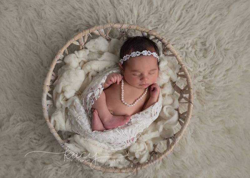 Weißes Stirnband, Zierliches Weißes Baby Newborn Foto Orop Stirnband von TheCraftyEuropean