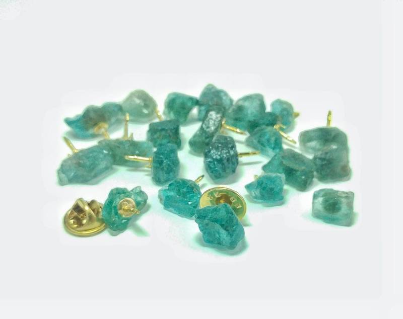 Neon Blau Apatit Kristall Hut Pins Neon Blau Apatit Kristall Hut Pins von TheCreationCoop