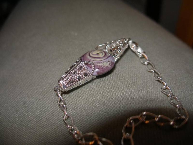 Elegantes Silber Armband, Serendipity Lampwork Perle Etsybead, Wwwg, Olympiaetsy, Paganteam, Supportingartists von TheCreativeBlock