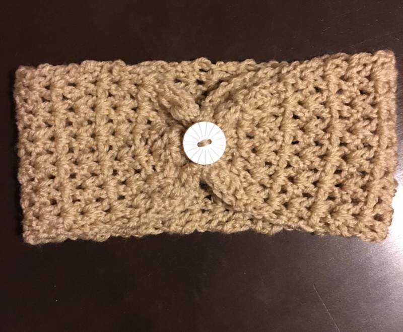 Simpel Gehäkeltes Turban Stirnband Simpel Gehäkeltes Turban Stirnband von TheCreativeCowl