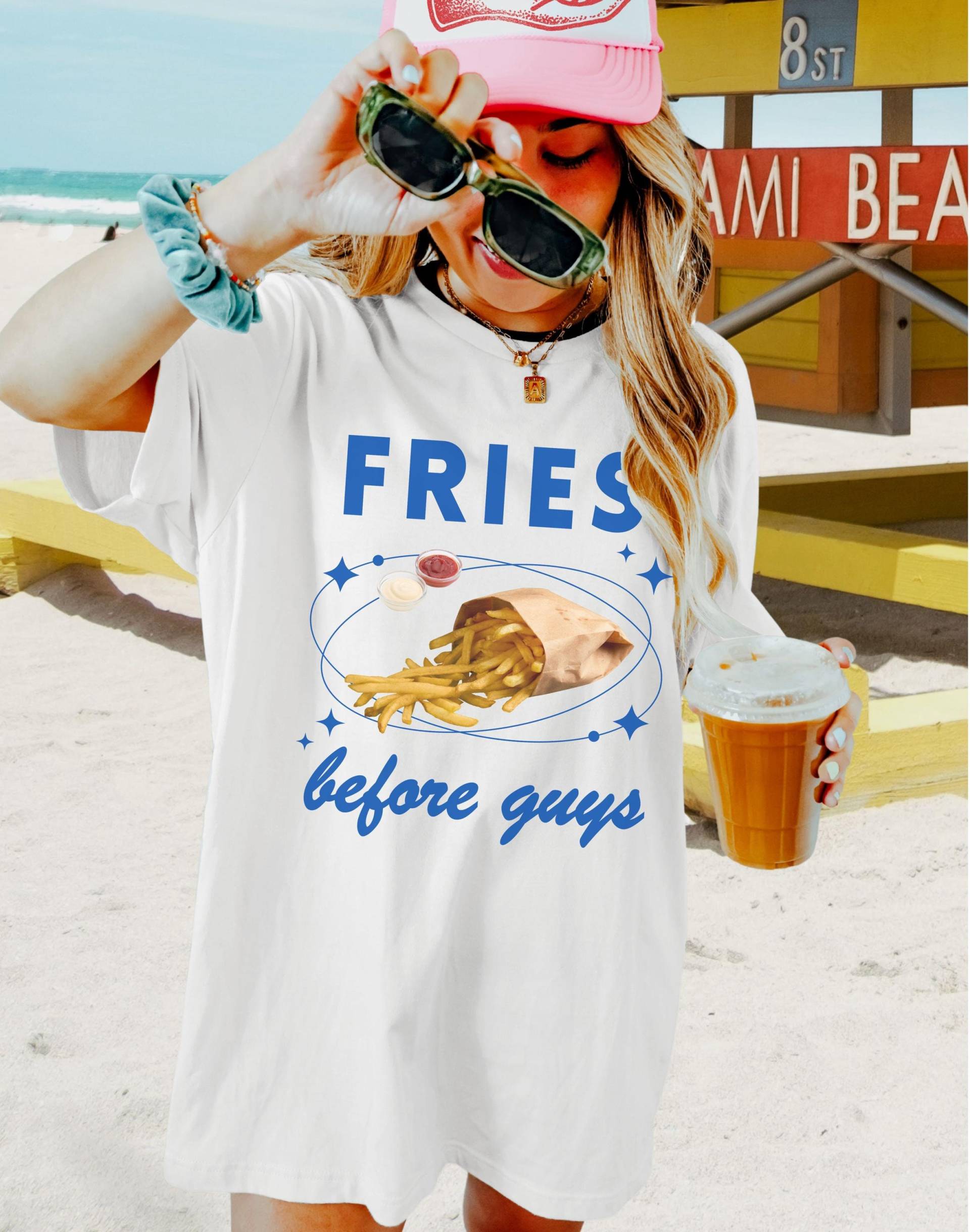 Pommes Shirt Mit Witzigem Spruch "Fries Before Guys", Y2K Ästhetik, Foodie Humor, Girl Power Meme T-Shirt, Dating 90S Vibe, Fast Food Lover Pommes Shirt Mit Witzigem Spruch "Fries Before Guys", Y2K Ästhetik, Foodie Humor, Girl Power Meme T-Shirt, Dating 90S Vibe, Fast Food Lover von TheCreativeSky