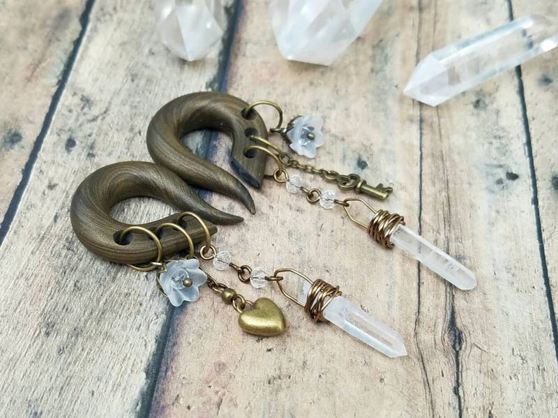 Bronze Quarz Crystal Secret Garden Charmed Plugs Bronze Quarz Crystal Secret Garden Charmed Plugs von TheCreatorsCreations