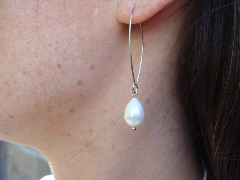 Due Drop - Süßwasserperlen Tropfen Ohrringe von TheCreatorsGifts2017