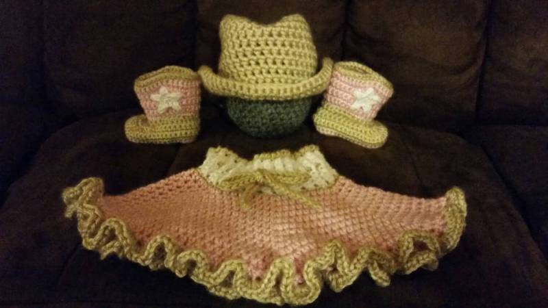 Baby Cowgirl Kostüm Und Foto Requisite von TheCrochetCorgi