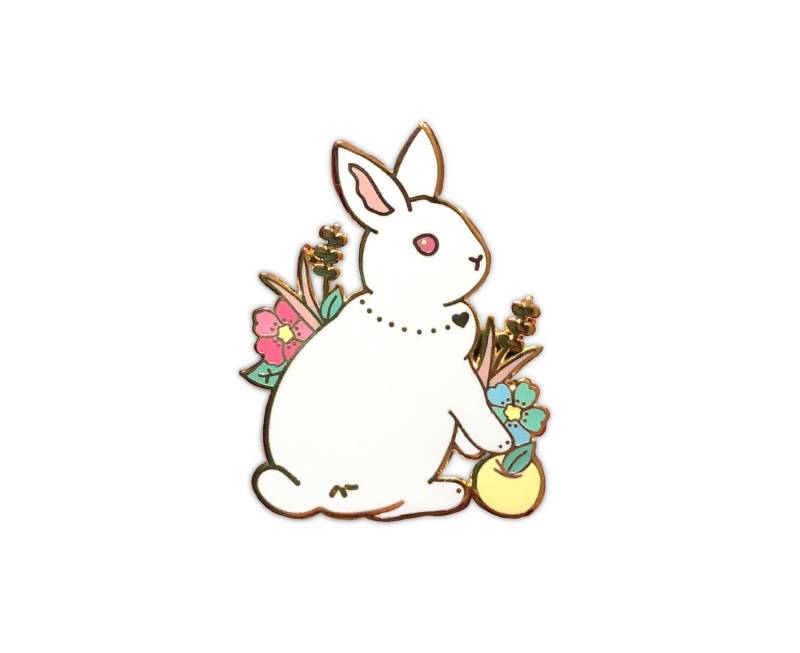 Ruby-Eyed White Rabbit Emaille Pin Haustier Geschenk von TheCrownedRabbit