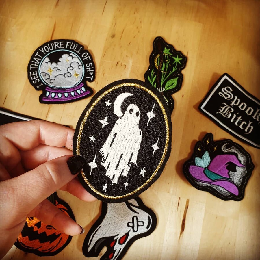 Ghost Patch Stickerei Patches, Patches Für Jacken, Taschen, Gruselige Accessoires, Halloween von TheCursedEmporiumUK