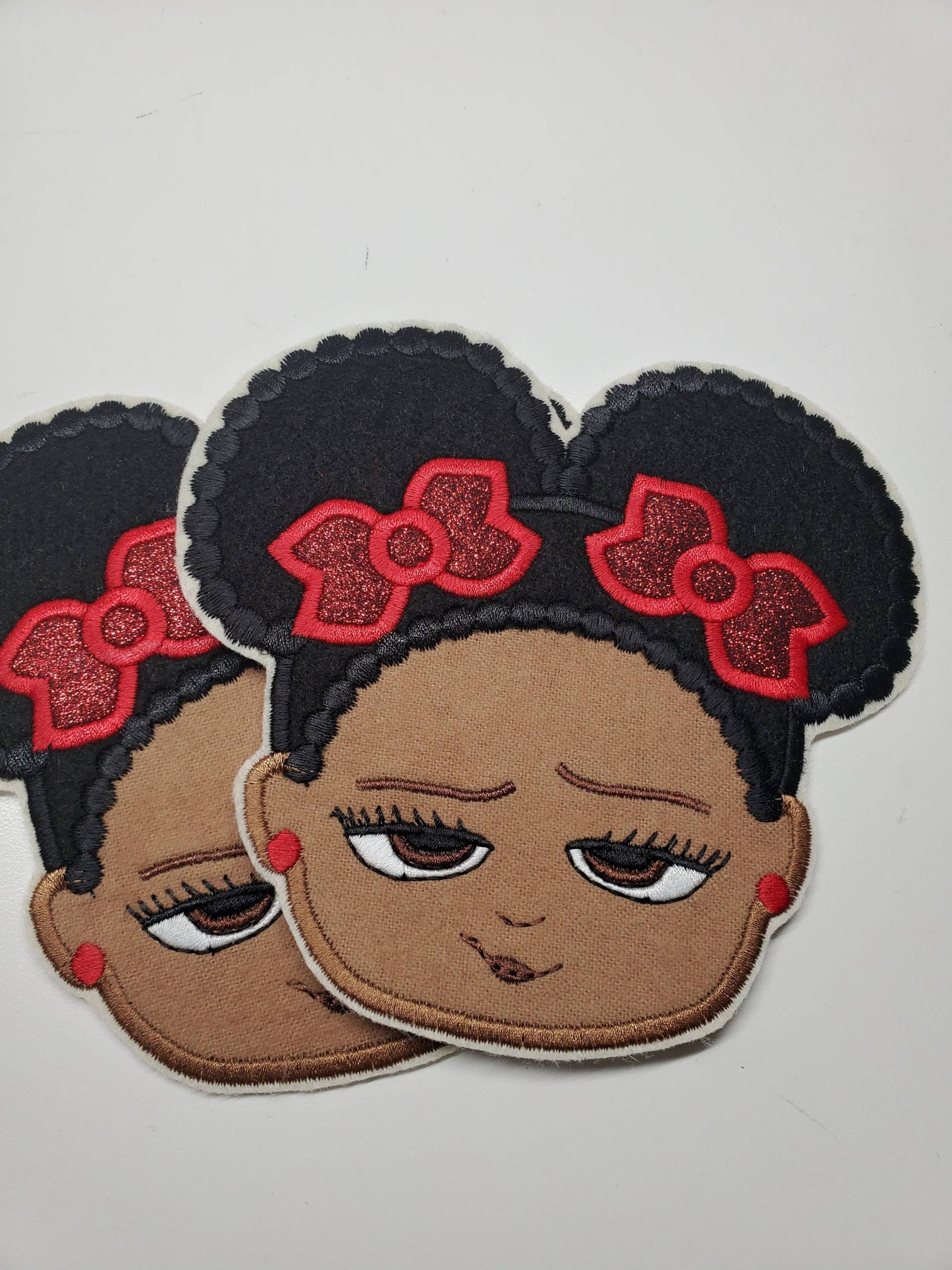 Afro Puffs Bestickter Patch - Little Girl Bossy African American Black Bügeln von TheCuttingCafeShop