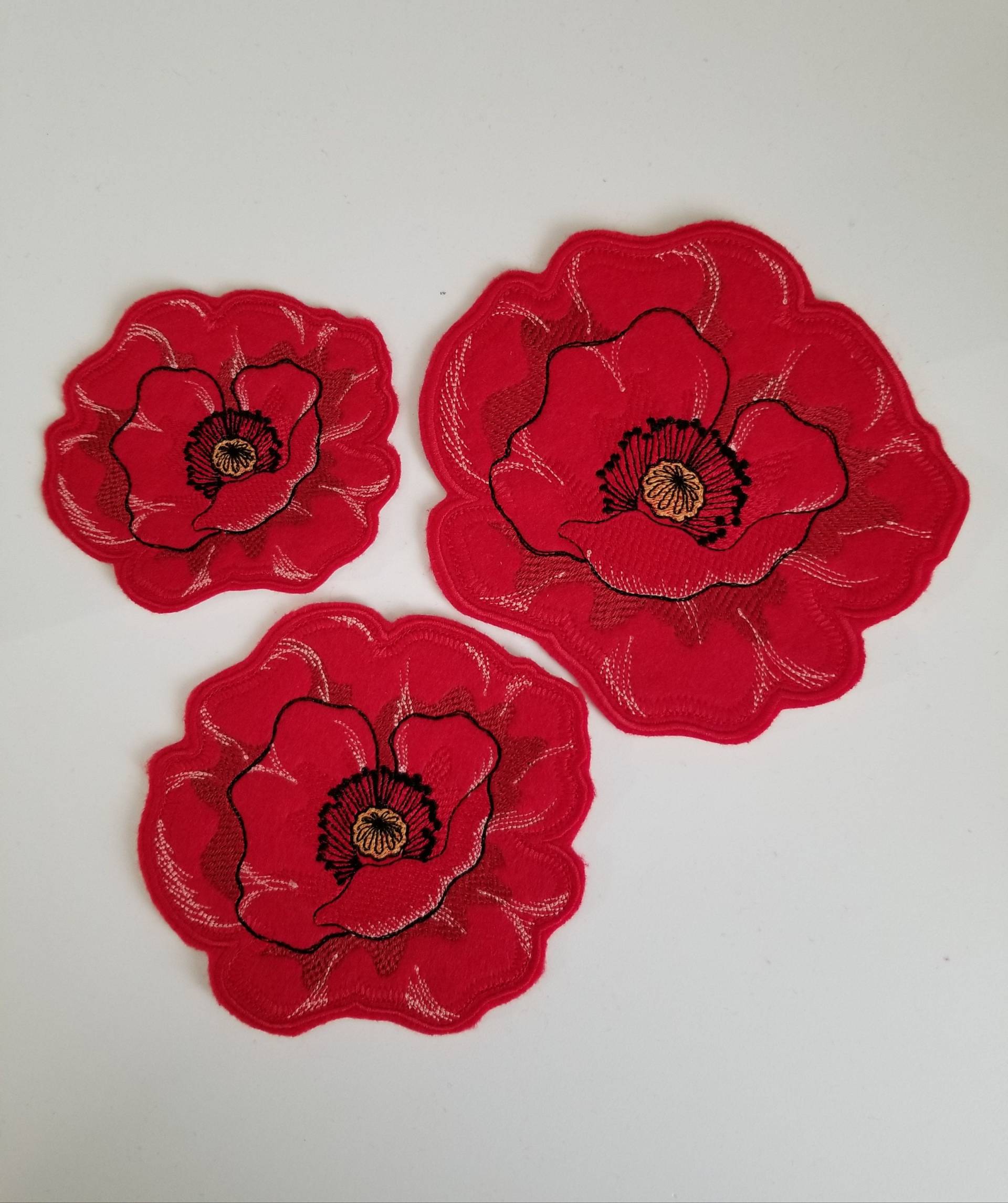 Poppy Patch - Aufnäher Für Kinder Mohnblumen Aus Jeansstoff Große Blumen von TheCuttingCafeShop