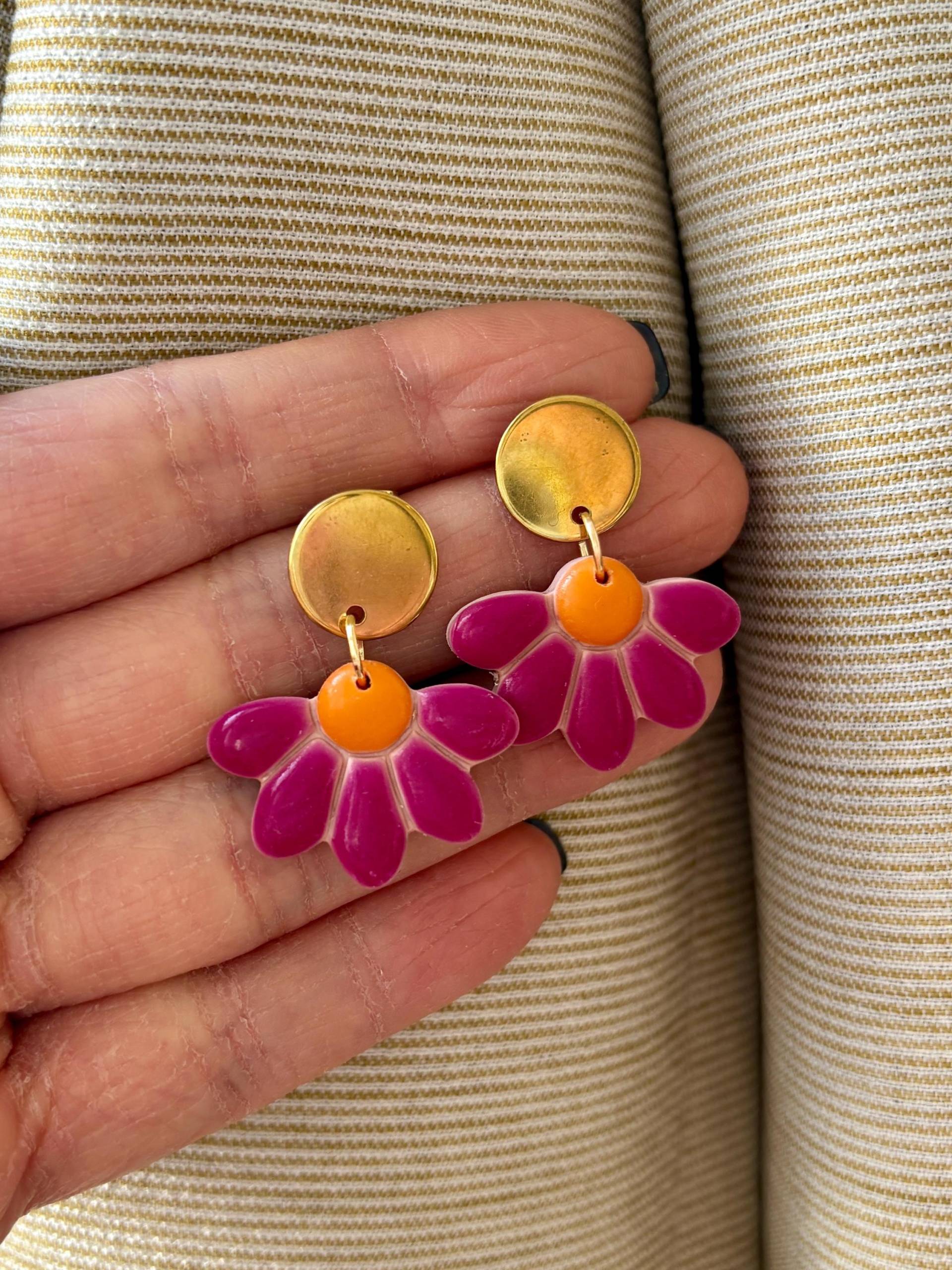 Bloomin' | Bunte Polymer Clay Ohrringe Floral Handgefertigte Accessoires von TheDabblerEffectDE