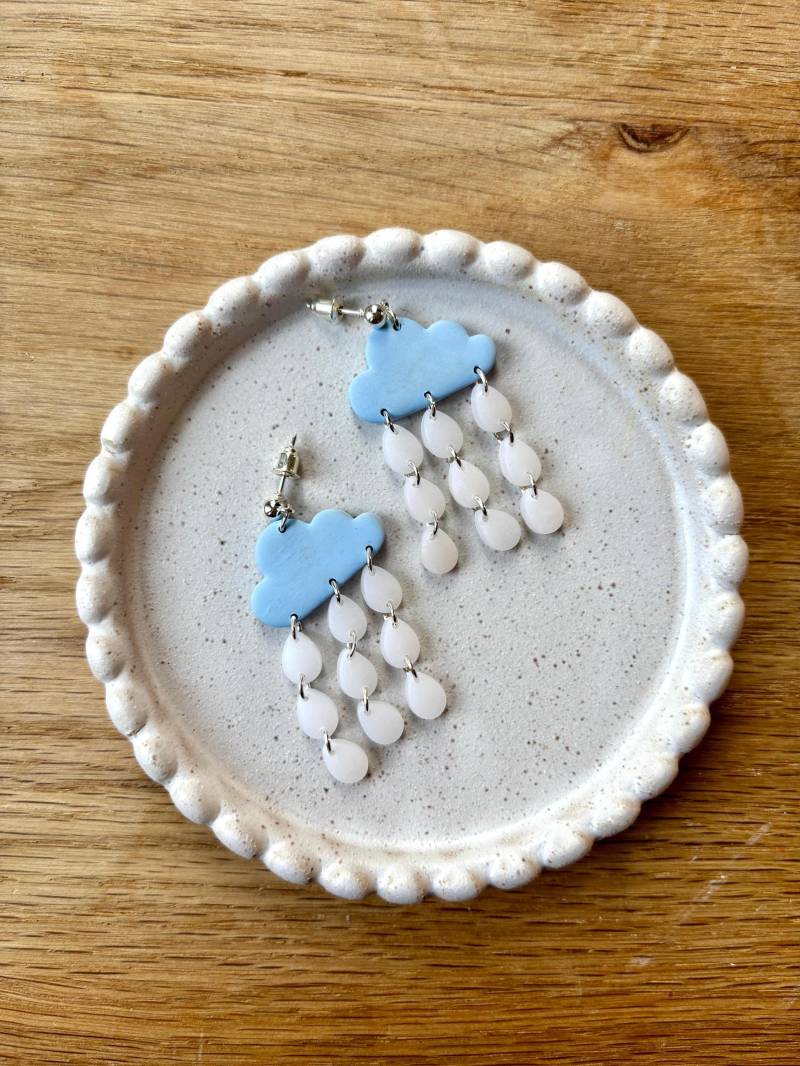 Regentropfen Fallen | Bunte Polymer Clay Ohrringe Boho Handgefertigte Accessoires von TheDabblerEffectDE