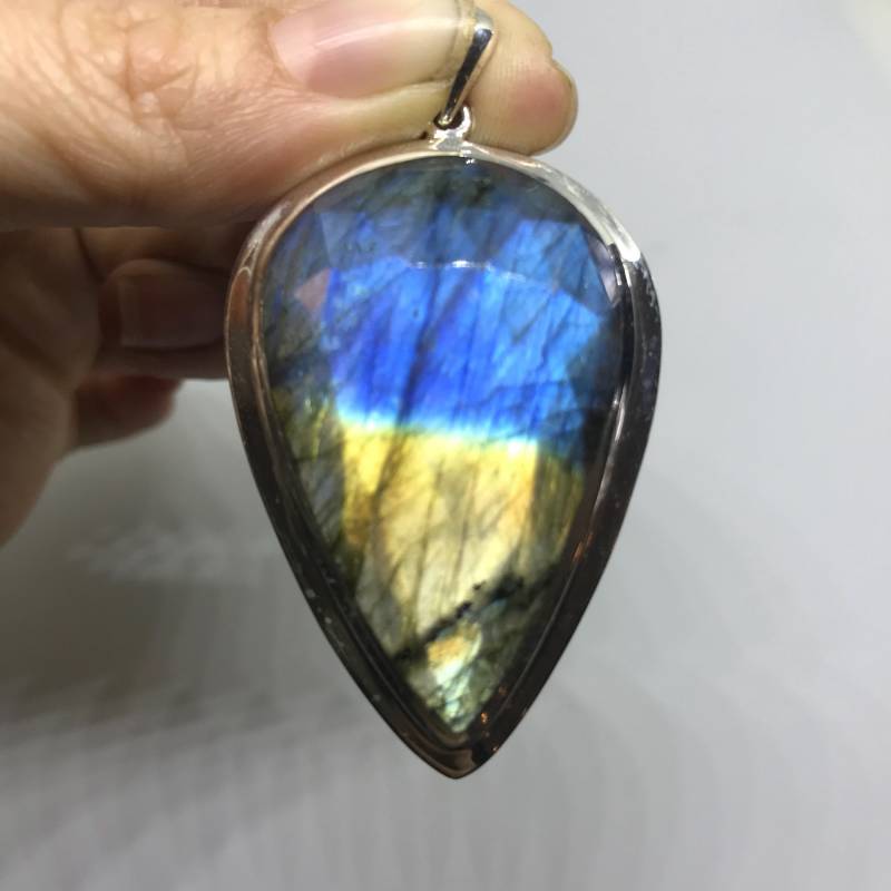 2 Ton Labradorit Anhänger - Sterling Silber Halskette Schmuck Blauer Moldavit von TheDesertGoddess