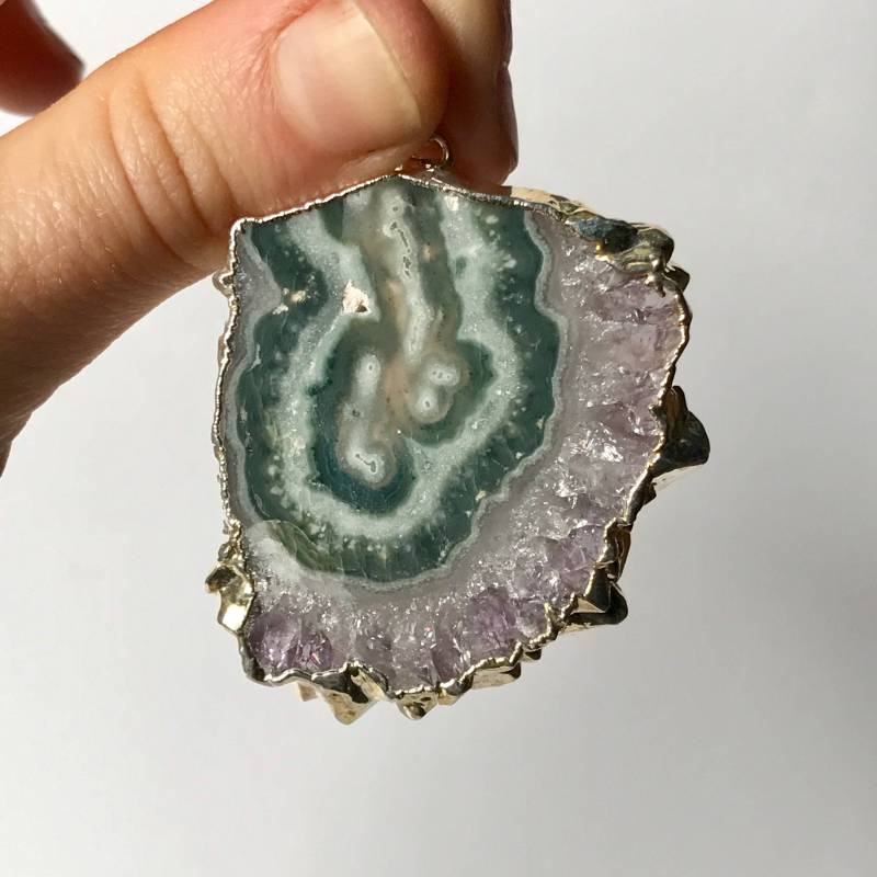 Amethyst Blume Anhänger - Versilbert Schmuck Februar Geburtsstein Achat von TheDesertGoddess