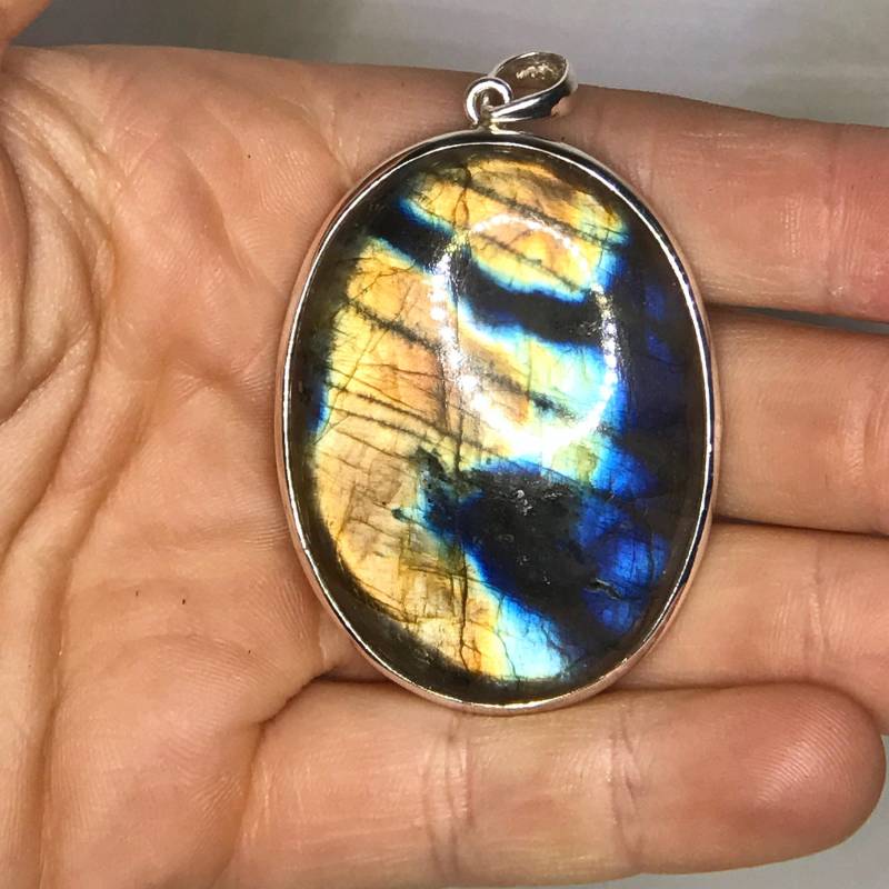 Dramatisch Großer Labradorit Anhänger - Sterling Silber Schmuck Blauer Stein Geburtsstein Natürlich Unbehandelt von TheDesertGoddess