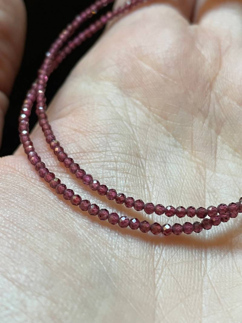 Facettierte Granat Perlen Strang - Zarter Rosa Sterling Silber Schmuck Geburtsstein Heilkristall Halskette von TheDesertGoddess