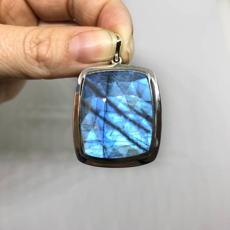 Labradorit Anhänger - Sterling Silber Halskette Schmuck Blaustein Birthstone Moldavite von TheDesertGoddess