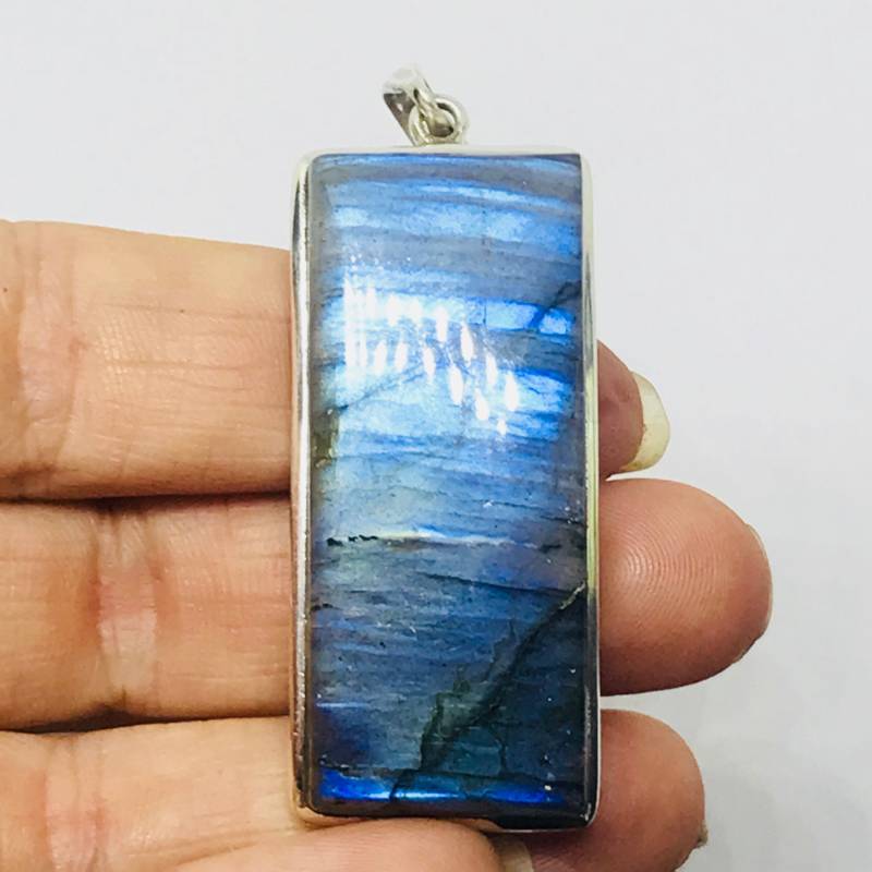 Labradorit Anhänger - Sterling Silber Schmuck Blauer Stein Birthstone Moldavit von TheDesertGoddess