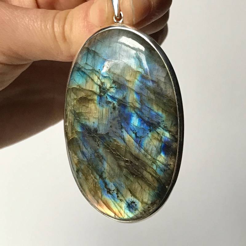Labradorit Anhänger - Sterling Silber Schmuck Blauer Stein Geburtsstein Moldait von TheDesertGoddess