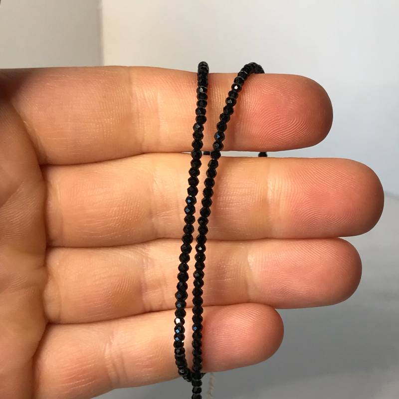 Spinel Beladed Strand-Sterling Silber-Spinel Schmuck-Black Stone Halskette-Birthstone Jewelry-Moldavite von TheDesertGoddess