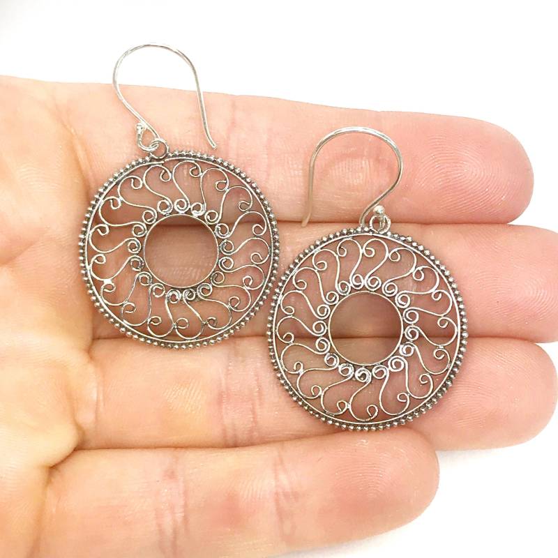 sterling Silber Creolen - Leichtes Handgemachte Ohrringe Detaillierte Schmuck Boho Angebote von TheDesertGoddess