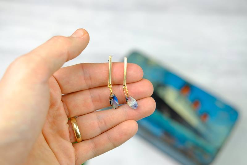 Gemusterte Kleine Tropfenförmige Ohrringe - Schlichte Boho von TheDorothyDays