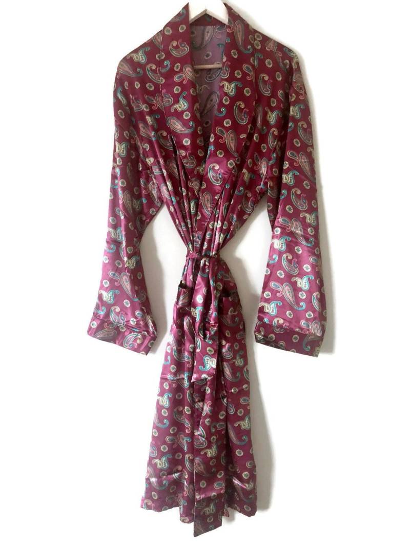 Morgenmantel + Pyjama | Herren Unisex Paisley Rote Hausjacke Seidensatin Retro Boho Loungewear Hausmantel Hugo Hefner von TheDreamVintage
