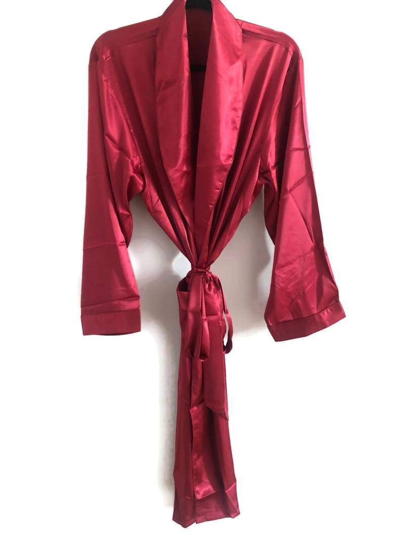 Morgenmantel + Pyjama | Rote Hausjacke Herren Robe Damen Seidige Seidensatin Spa Loungewear Hausmantel Bademantel von TheDreamVintage